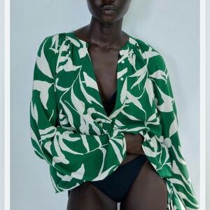 H&M Green and White Printed V-Neck Blouse